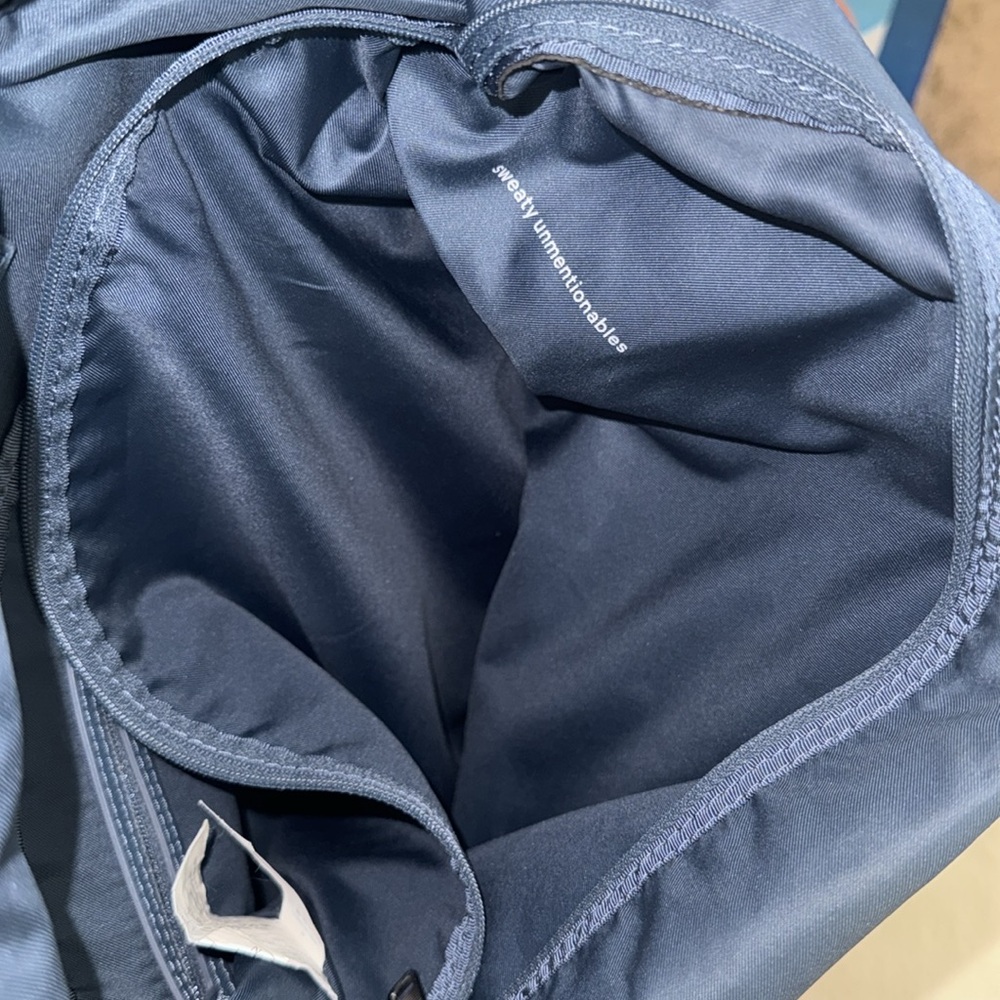 Lululemon Rise & Shine Backpack
Astro Blue - Picture 10 of 13
